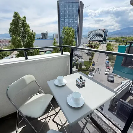 Tokyo Cozy аpt Near Iec And Airport W Terrace And Wifi شقة