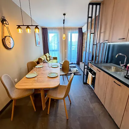 Lejlighed Tokyo Cozy аpt Near Iec&airport W Terrace&wifi Sofia