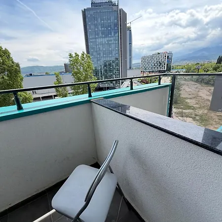 Tokyo Cozy аpt Near Iec And Airport W Terrace And Wifi